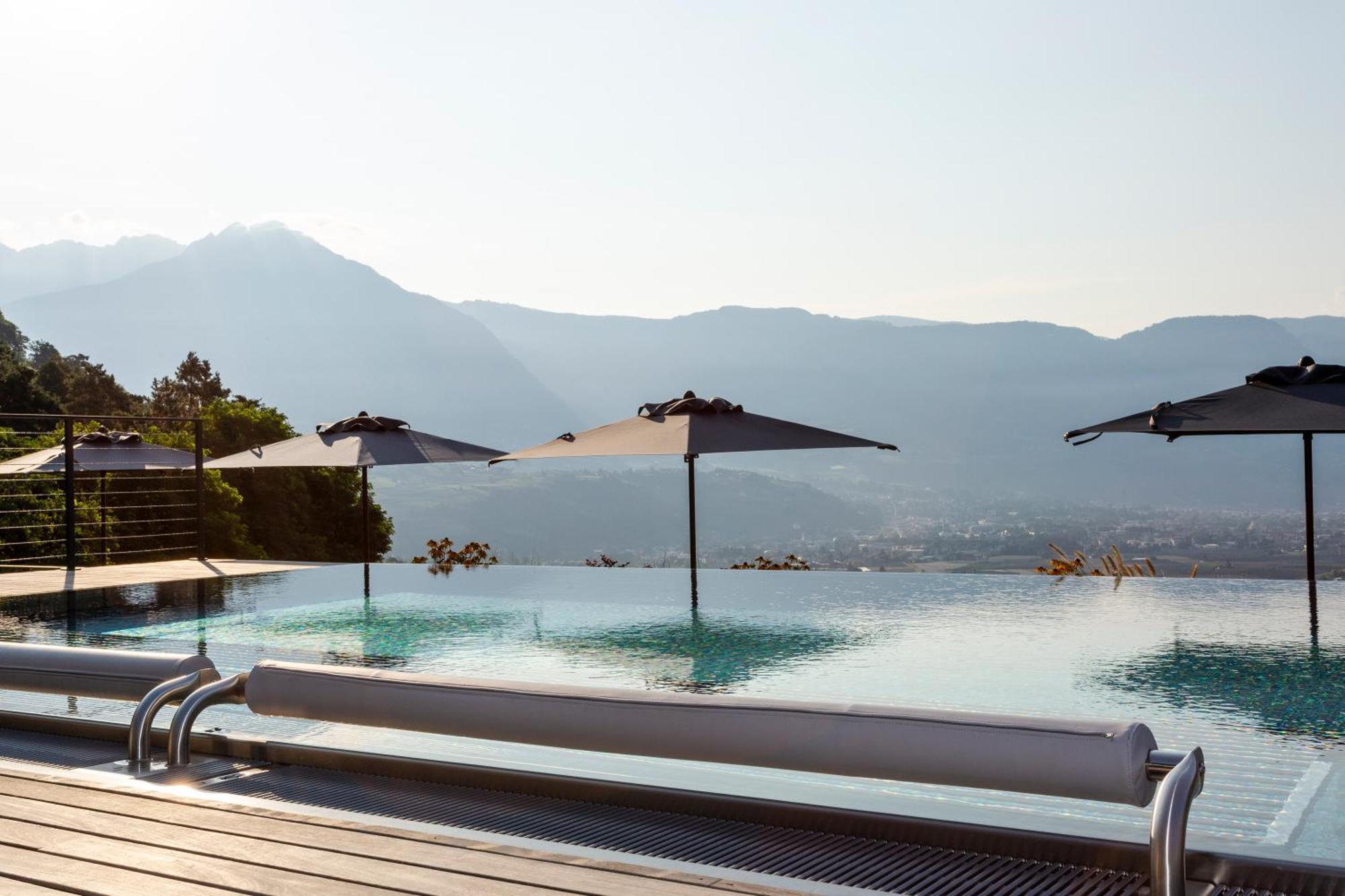 Avidea - Adults Only Hotel Lagundo Exterior photo